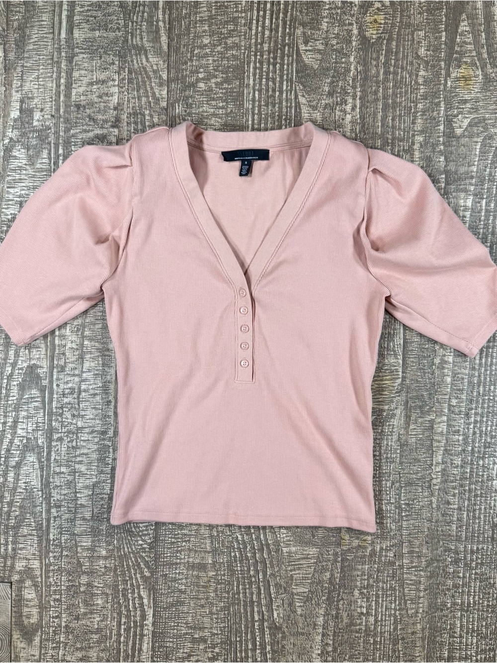 White House Black Market Blush Pink V-Neck Button Short Sleeve Top